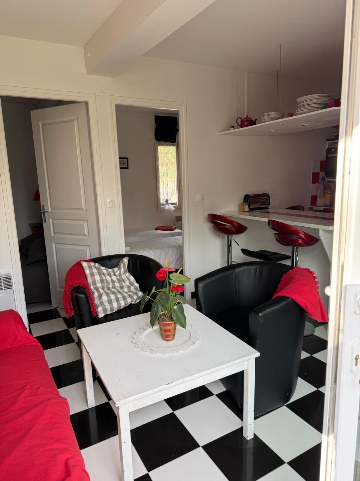 Birchbank Cottage - Disney 30Min Coulommiers Ngoại thất bức ảnh